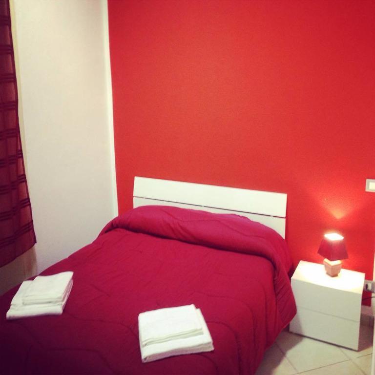B&B Al Centro Di Palermo Bilik gambar